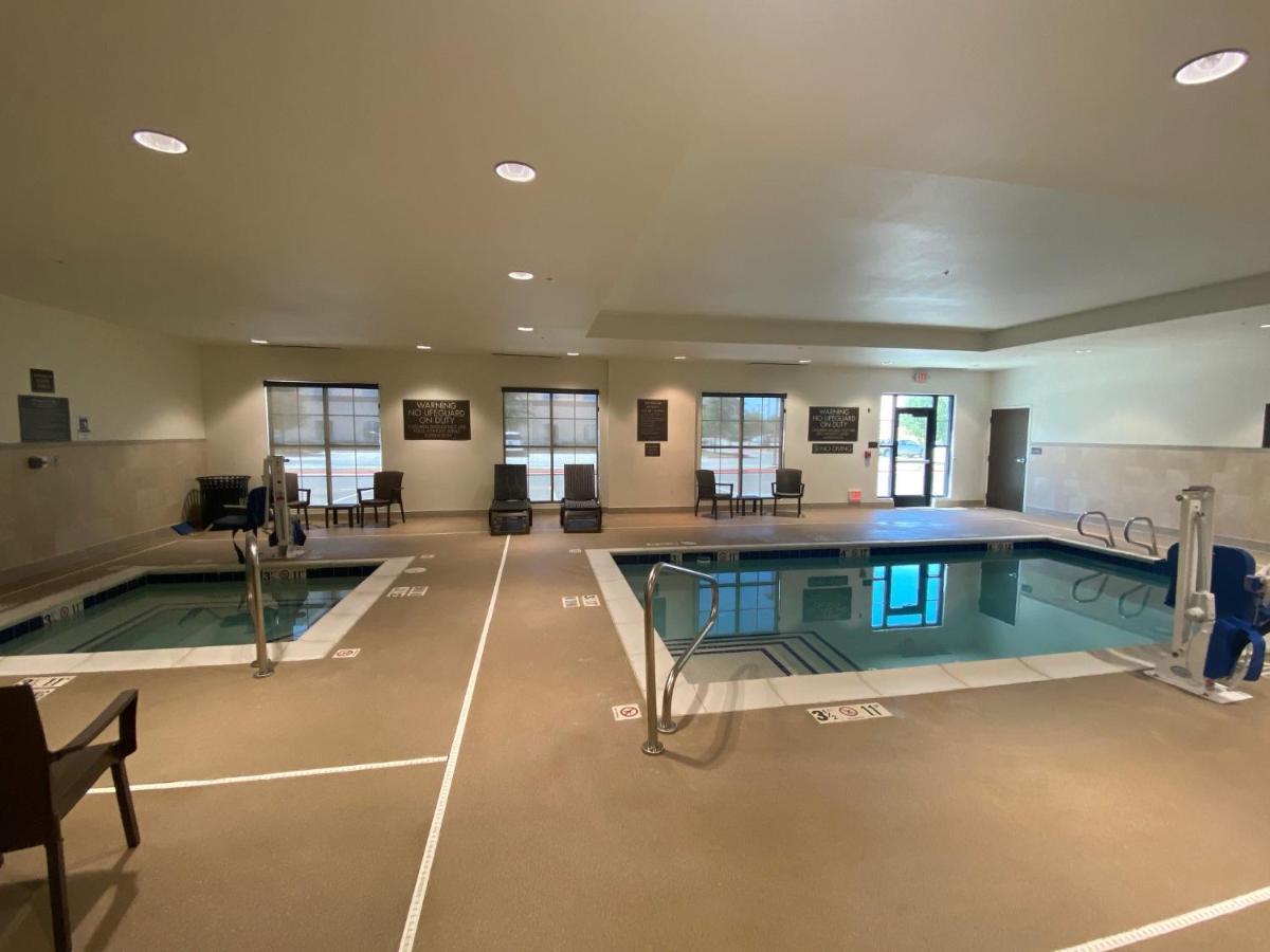 Comfort Suites Midland West Екстер'єр фото