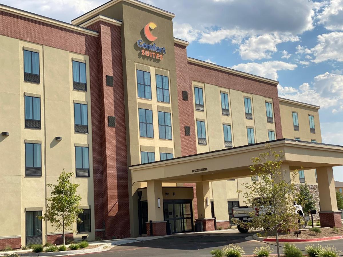 Comfort Suites Midland West Екстер'єр фото