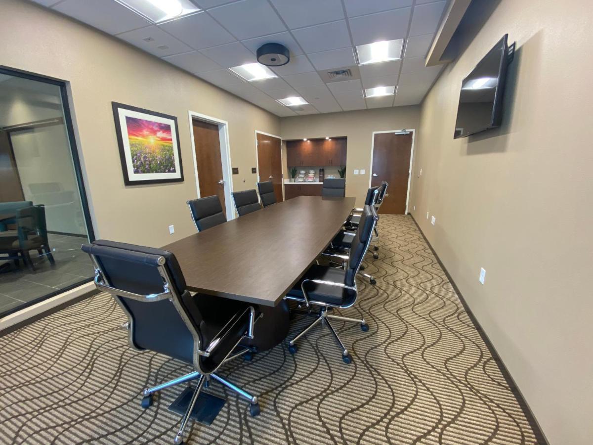 Comfort Suites Midland West Екстер'єр фото