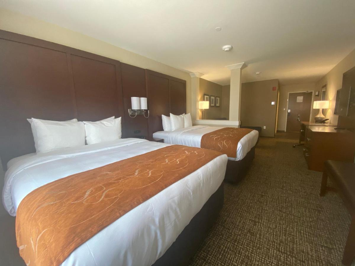 Comfort Suites Midland West Екстер'єр фото