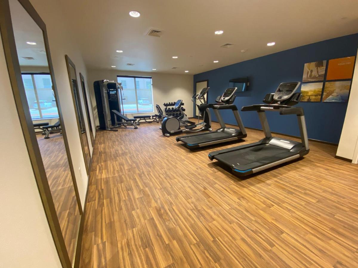 Comfort Suites Midland West Екстер'єр фото