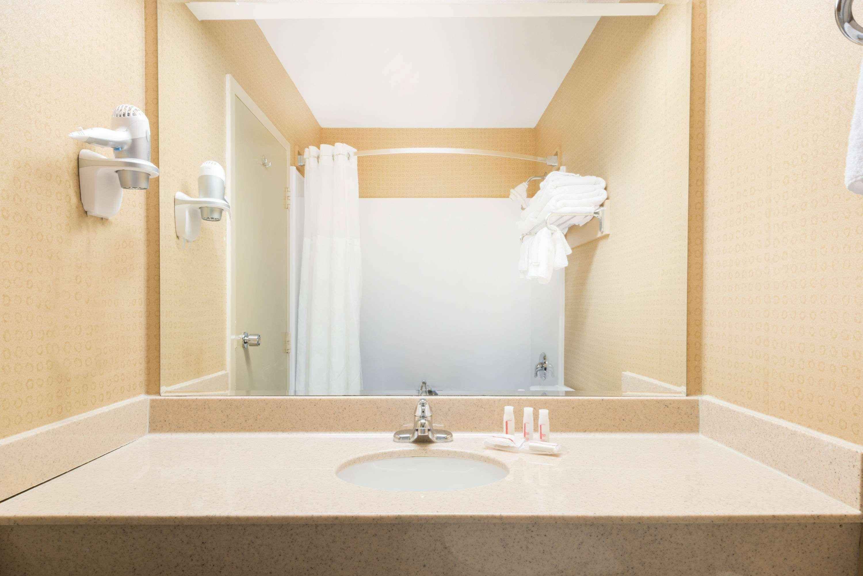 Comfort Suites Midland West Екстер'єр фото